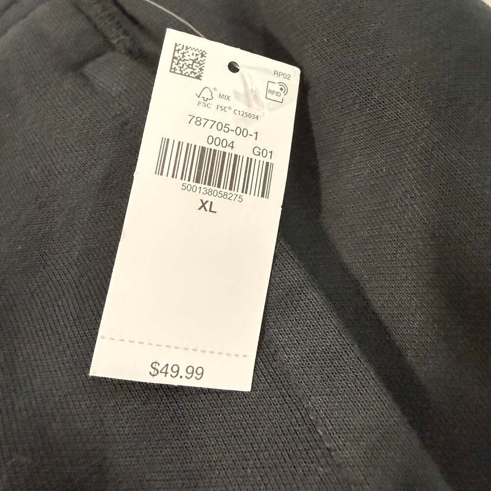 Old Navy Heavyweight XL Jogger Sweatpants in Black - Picture 3 of 4